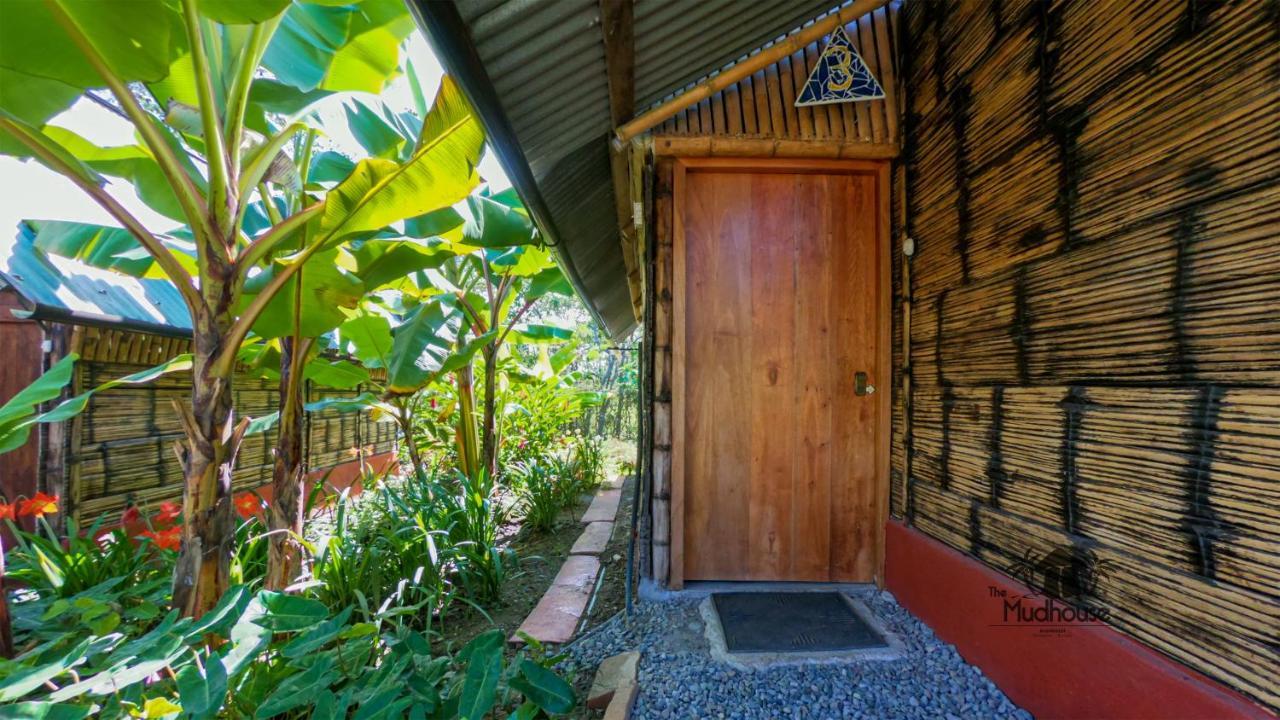 The Mudhouse Hostel Mompiche Esterno foto