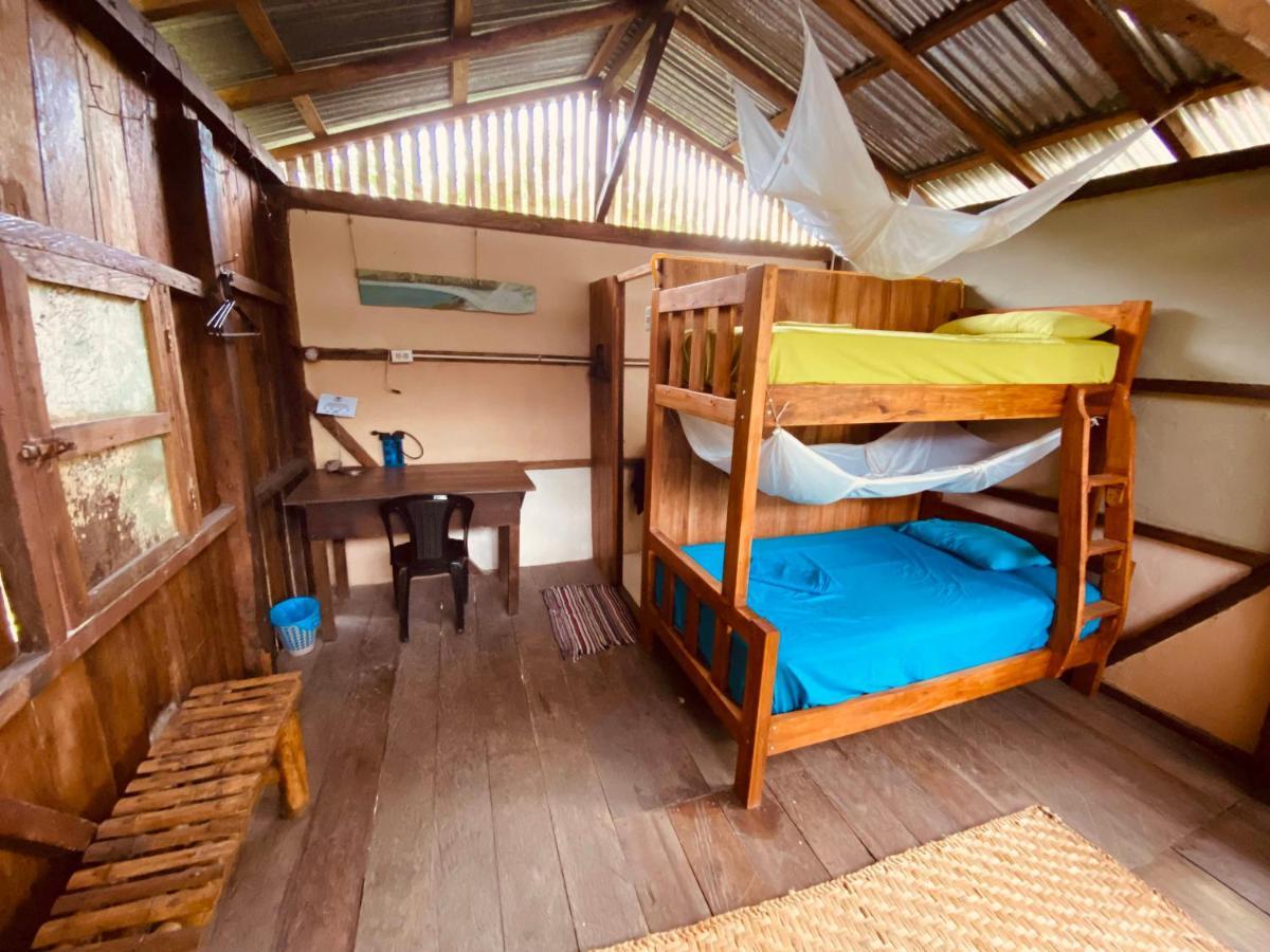 The Mudhouse Hostel Mompiche Esterno foto
