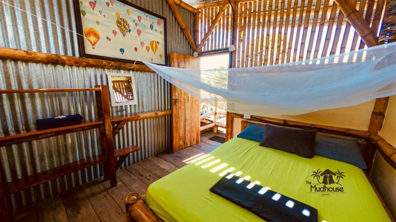 The Mudhouse Hostel Mompiche Esterno foto